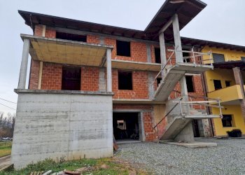 Villa Bollengo - photo 1