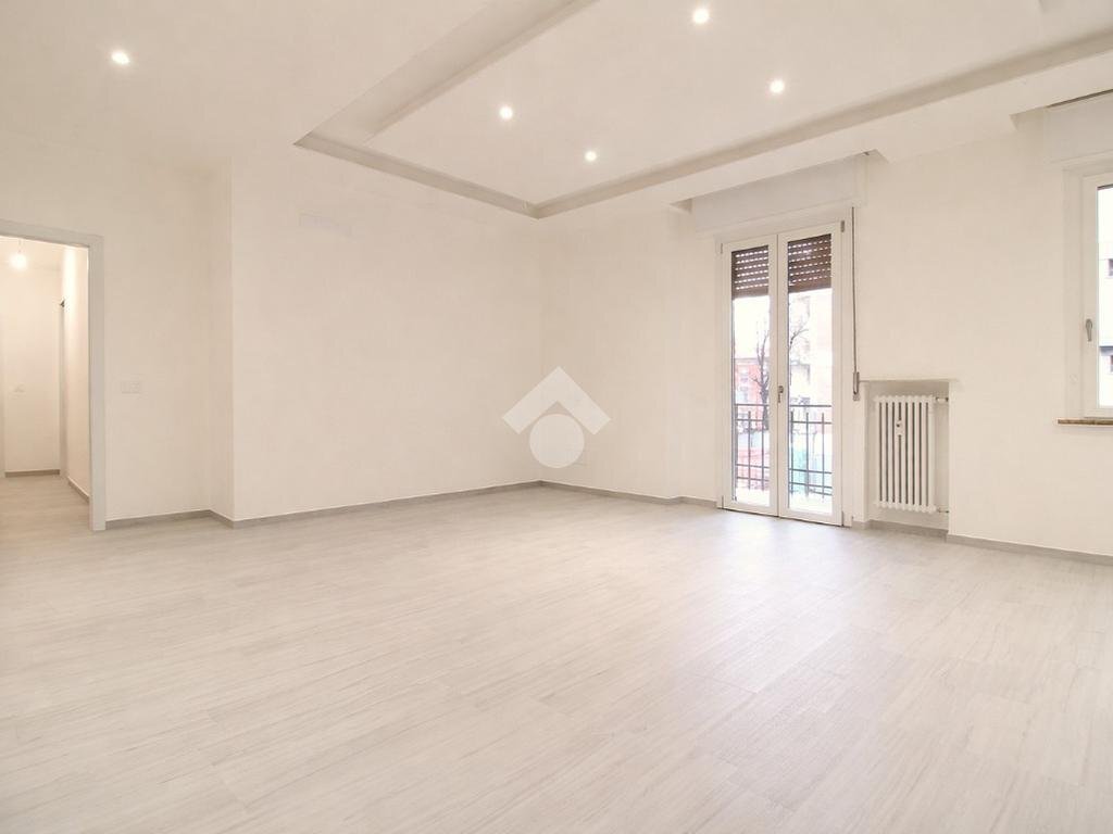 Four-room apartment Via Monzambano, Sassuolo - photo 2