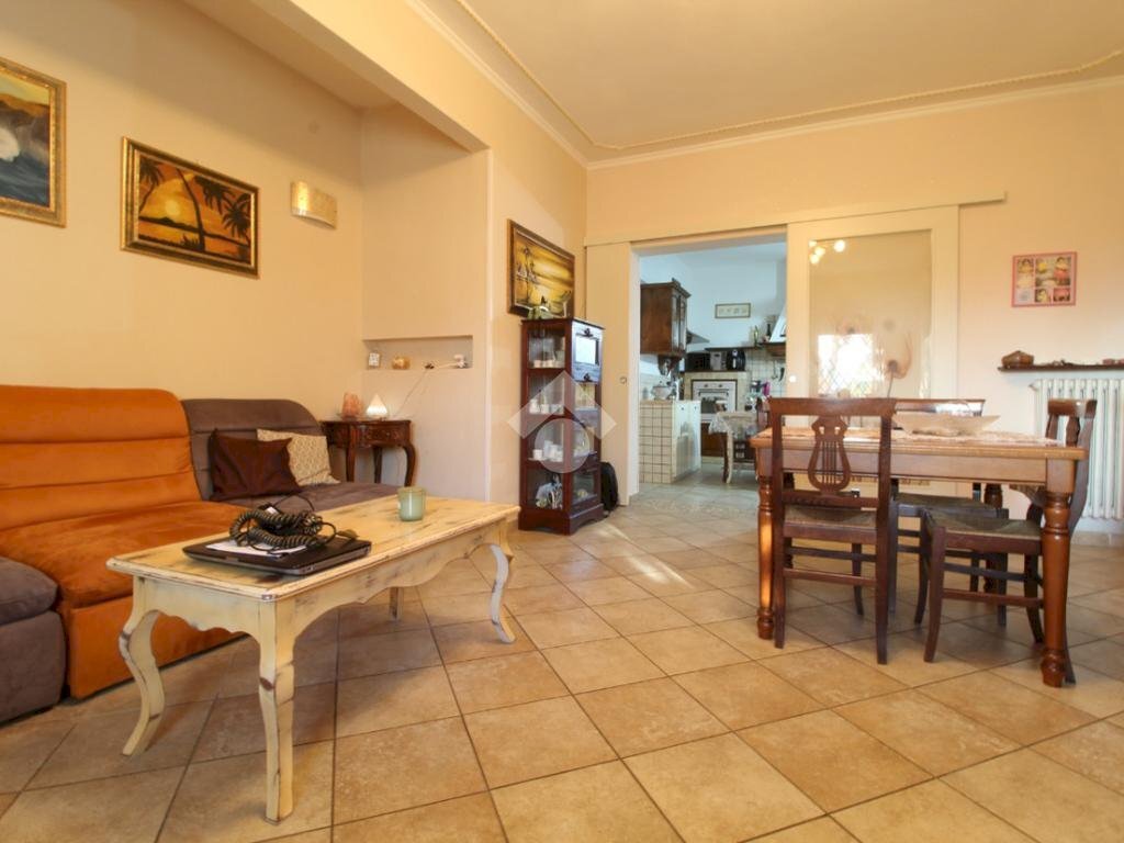 Casa indipendente Via giuseppe mazzini, Cadelbosco di Sopra - foto 3