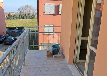 Trilocale Via alla pace, Medesano - foto 3