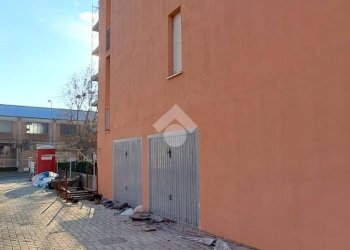 Trilocale Via alla pace, Medesano - foto 10