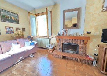 Appartamento casa indipendente via aldo moro, Medesano - foto 13