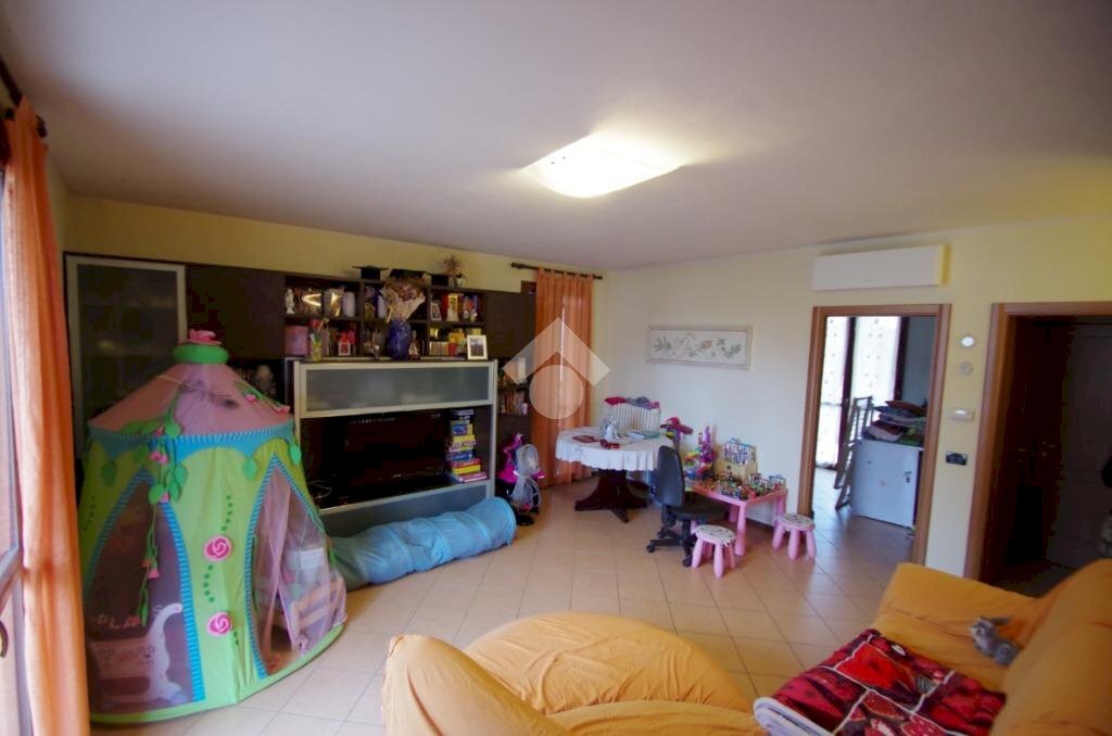 Villa a Schiera Villa a schiera di testa Via Ghiarda, Reggio nell'Emilia - foto 2