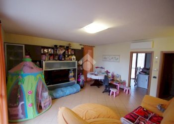 Villa a Schiera Villa a schiera di testa Via Ghiarda, Reggio nell'Emilia - foto 2