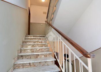 Three-room apartment Via Col di Lana, Reggio nell'Emilia - photo 28