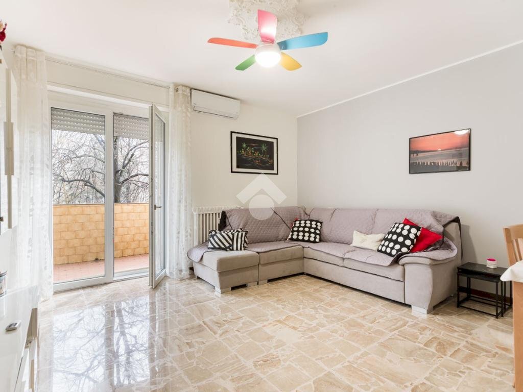 Quadrilocale Viale suzzani, Milano (zona Bicocca) - foto 1