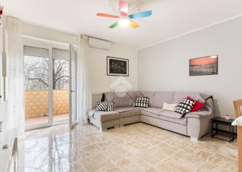 Quadrilocale Viale suzzani, Milano (zona Bicocca) - foto 1