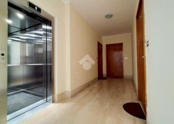 Four-room apartment Via Losanna, Aosta - photo 32