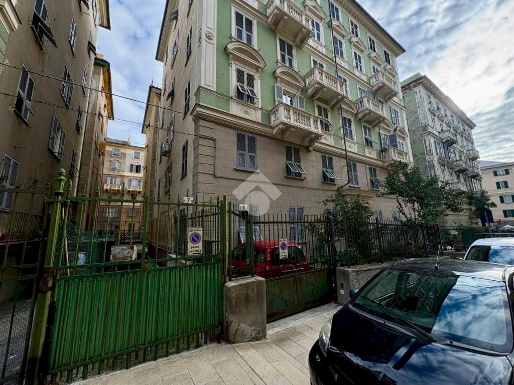 Box Via Dufour, Genova (zona Cornigliano) - foto 2