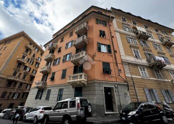 Appartamento Via Giovanni Battista Sasso, Genova (zona Sampierdarena) - foto 2