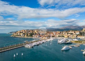 Quadrilocale Via Rambaldo, Imperia - foto 16