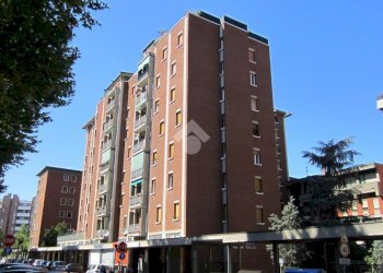 Trilocale Viale Della Repubblica, Bologna (zona San Donato) - foto 1