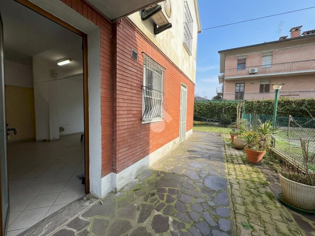 Semi-detached house Via Fiume Montone Abbandonato, Ravenna - photo 2