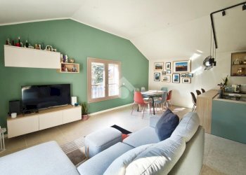 Three-room apartment Via Adamo Stucchi, Cormano - photo 12