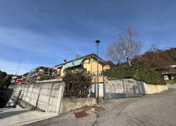 Foto 5 - Magazzino Via Fiume, Capiago Intimiano - foto 5