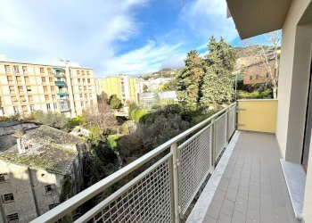 Foto 1 - Appartamento Via Giovanni Ambrogio Molfino
 
12, Genova - foto 1