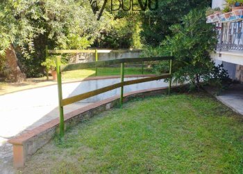 Foto 27 - Villa Via Martiri della Sassaia
 
16, Forte dei Marmi - photo 27