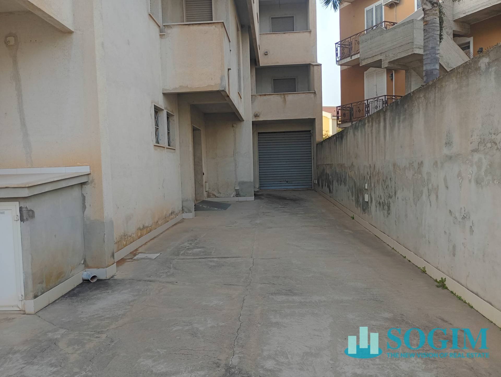 Foto 3 - Locale Commerciale Via Santa Gemma
 
36/38, Mazara del Vallo - foto 3