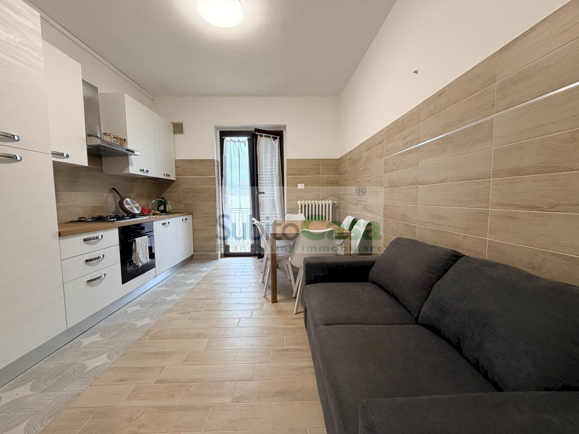 Foto 3 - Casa semi indipendente Via isonzo
 
17, Chieti - foto 3