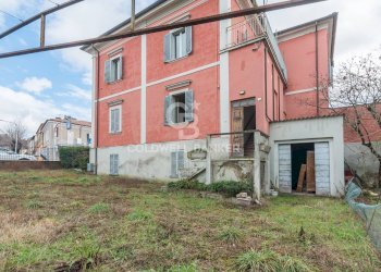 Foto 26 - Villa Via Mazzini
 
2 - 4, Urbania - foto 26