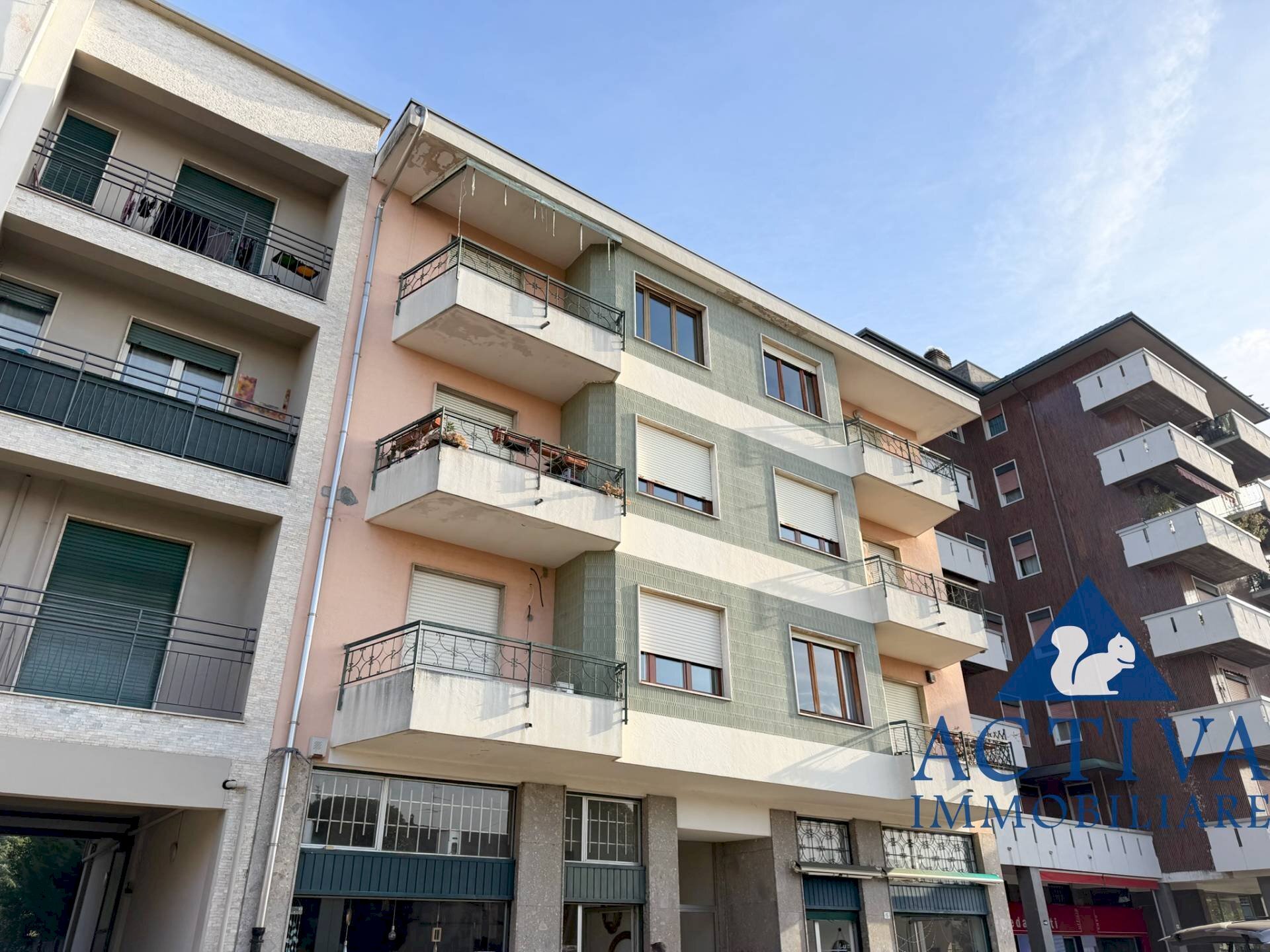 Foto 1 - Three-room apartment Piazza San Gregorio
 
15, Olgiate Olona - photo 1