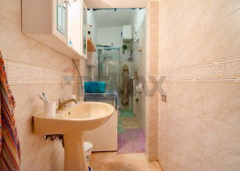 Bagno - Bilocale Via Gallarate
 
351, Milano - foto 12