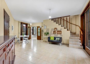 Soggiorno - Trilocale Via dei Mille
 
14, Vimercate - foto 2