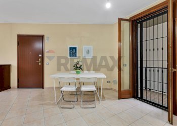 Sala da pranzo - Trilocale Via dei Mille
 
14, Vimercate - foto 6