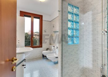 Bagno - Trilocale Via dei Mille
 
14, Vimercate - foto 19