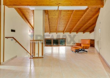 Piano superiore - Trilocale Via dei Mille
 
14, Vimercate - foto 21