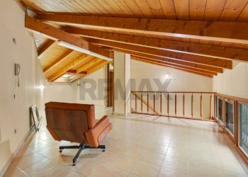 Piano superiore - Trilocale Via dei Mille
 
14, Vimercate - foto 22