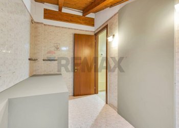 Locale piano superiore - Trilocale Via dei Mille
 
14, Vimercate - foto 26