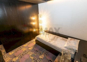 Camera / camera da letto - Villa ALPI
 
4, Merate - foto 21