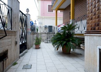 Terrazza - Trilocale Via Ugo Foscolo
 
175, Bari - foto 14