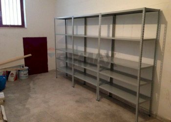 Dispensa di stoccaggio - Three-room apartment Via Luigi Pirandello
 
6, Bitetto - photo 10