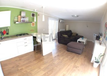 Soggiorno - Three-room apartment Via Luigi Pirandello
 
6, Bitetto - photo 16