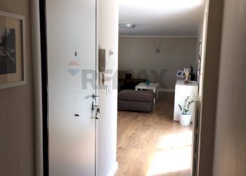 Hall / corridoio - Three-room apartment Via Luigi Pirandello
 
6, Bitetto - photo 21