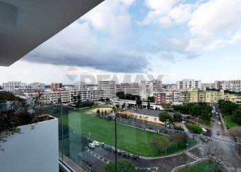 Edificio all\'aperto - Quadrilocale Via Don Luigi Guanella
 
21, Bari - foto 18