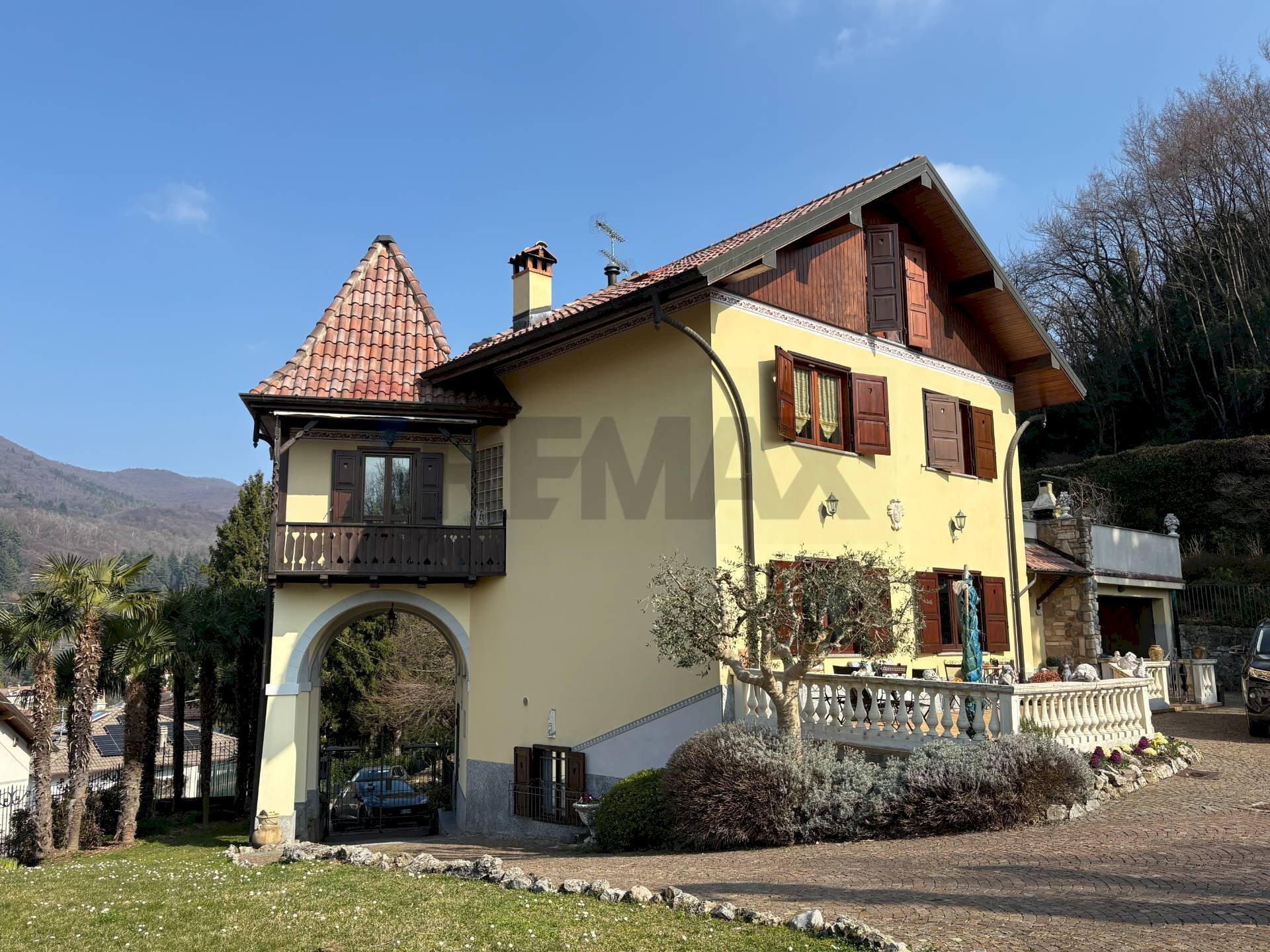 Casa all\'aperto - Villa Via Pessina
 
7, Viggiù - photo 1