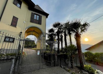 Edificio all\'aperto - Villa Via Pessina
 
7, Viggiù - foto 2