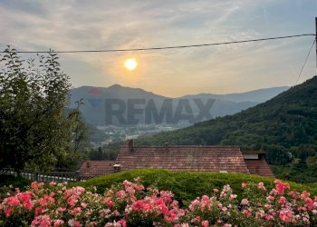 Vista delle montagne - Villa Via Pessina
 
7, Viggiù - foto 7