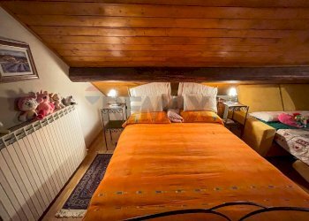 Camera / camera da letto - Villa Via Pessina
 
7, Viggiù - foto 42