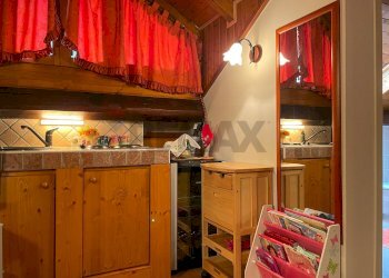 Camera / camera da letto - Villa Via Pessina
 
7, Viggiù - foto 44