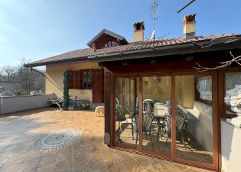 Casa all\'aperto - Villa Via Pessina
 
7, Viggiù - foto 26