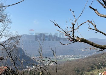 Vista delle montagne - Villa Via Pessina
 
7, Viggiù - foto 29