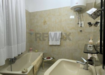 Bagno - Bilocale VIA VALENTI
 
70, Valderice - foto 13