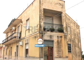 Edificio all\'aperto - Quadrilocale VIA VALENTI
 
70, Valderice - foto 24