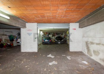 Parcheggio - Appartamento Via Nicolosi
 
49, Belpasso - foto 10