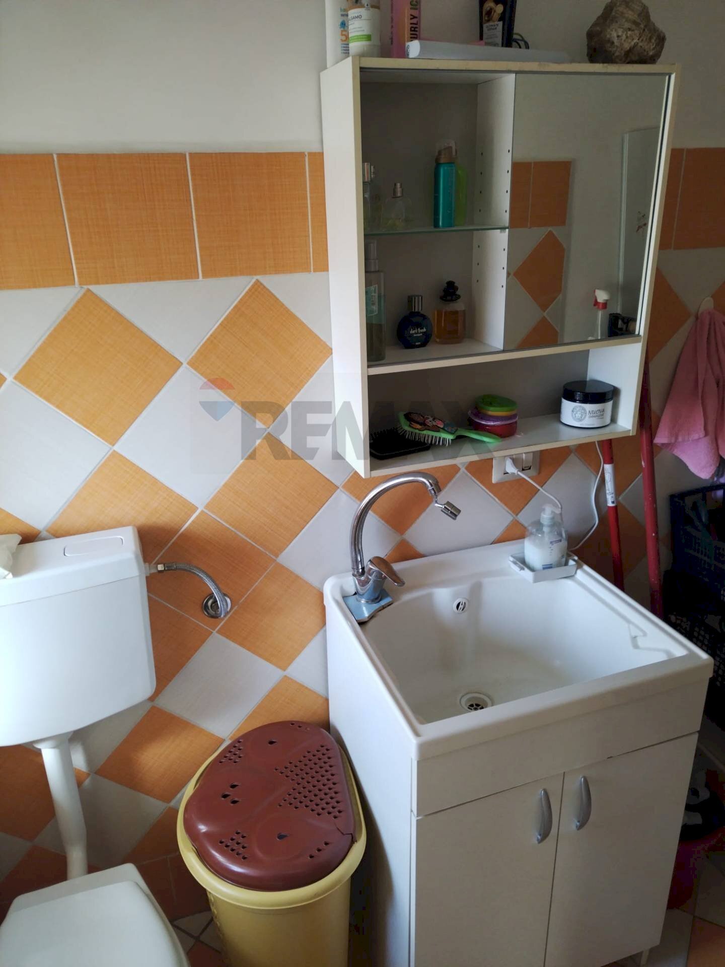 Bagno - Independent house via gesù maria
 
17, Piazza Armerina - photo 3