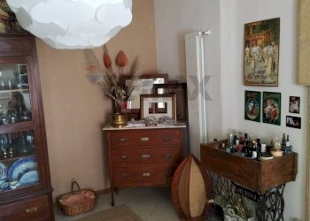 Camera / camera da letto - Independent house via gesù maria
 
17, Piazza Armerina - photo 10